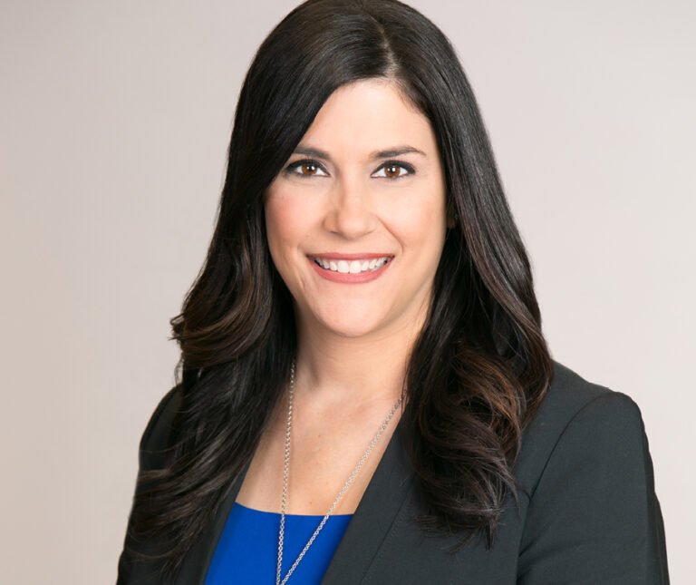 Erin Tournoux Recognized Among The Top 25 Women Leaders in Medical Devices of 2021 by The Healthcare Technology Report